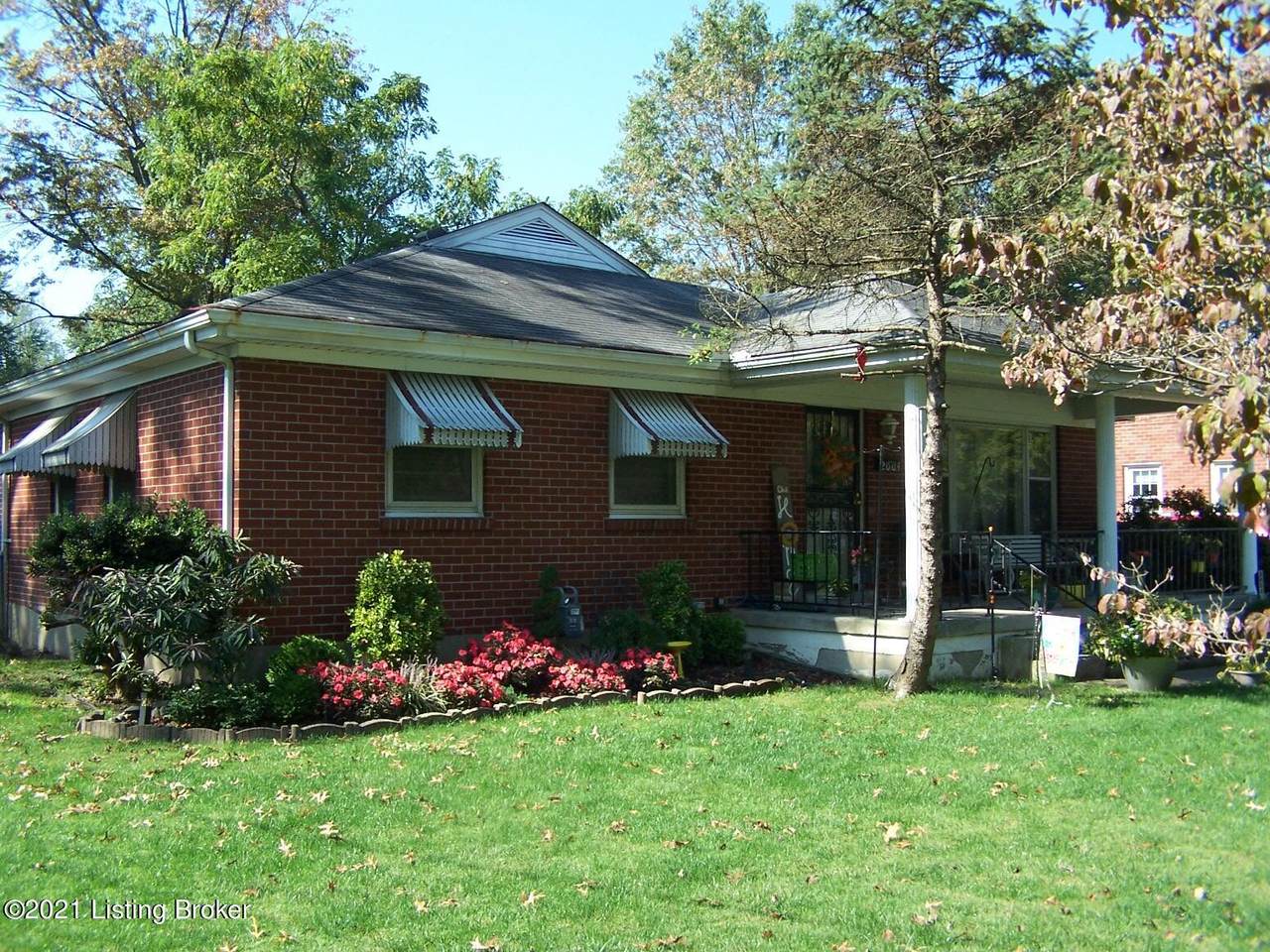 2004 Nocturne Dr - Photo 1