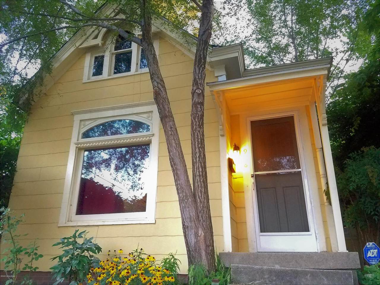 978 Rubel Ave - Photo 1