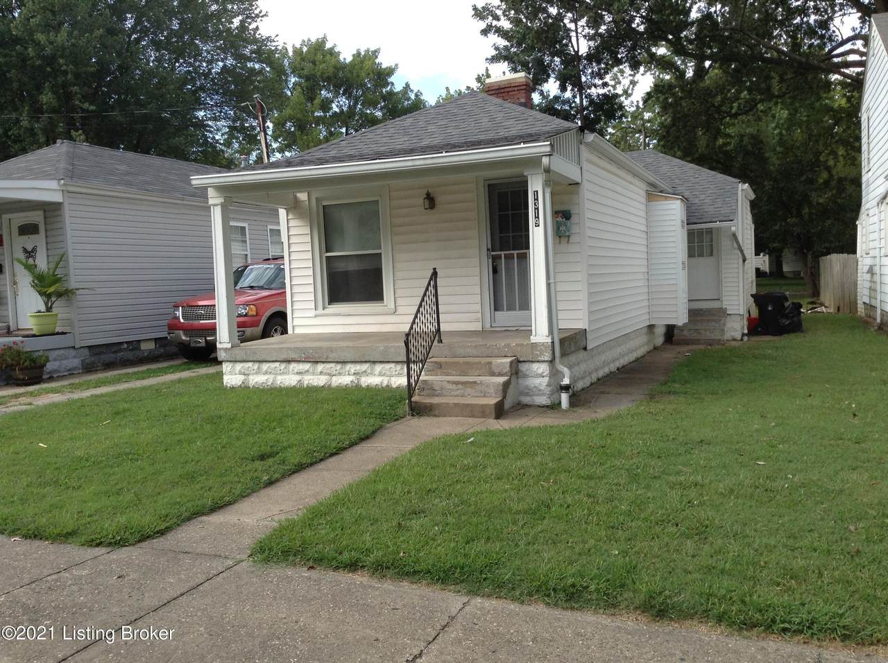 1319 Walter Ave - Photo 1