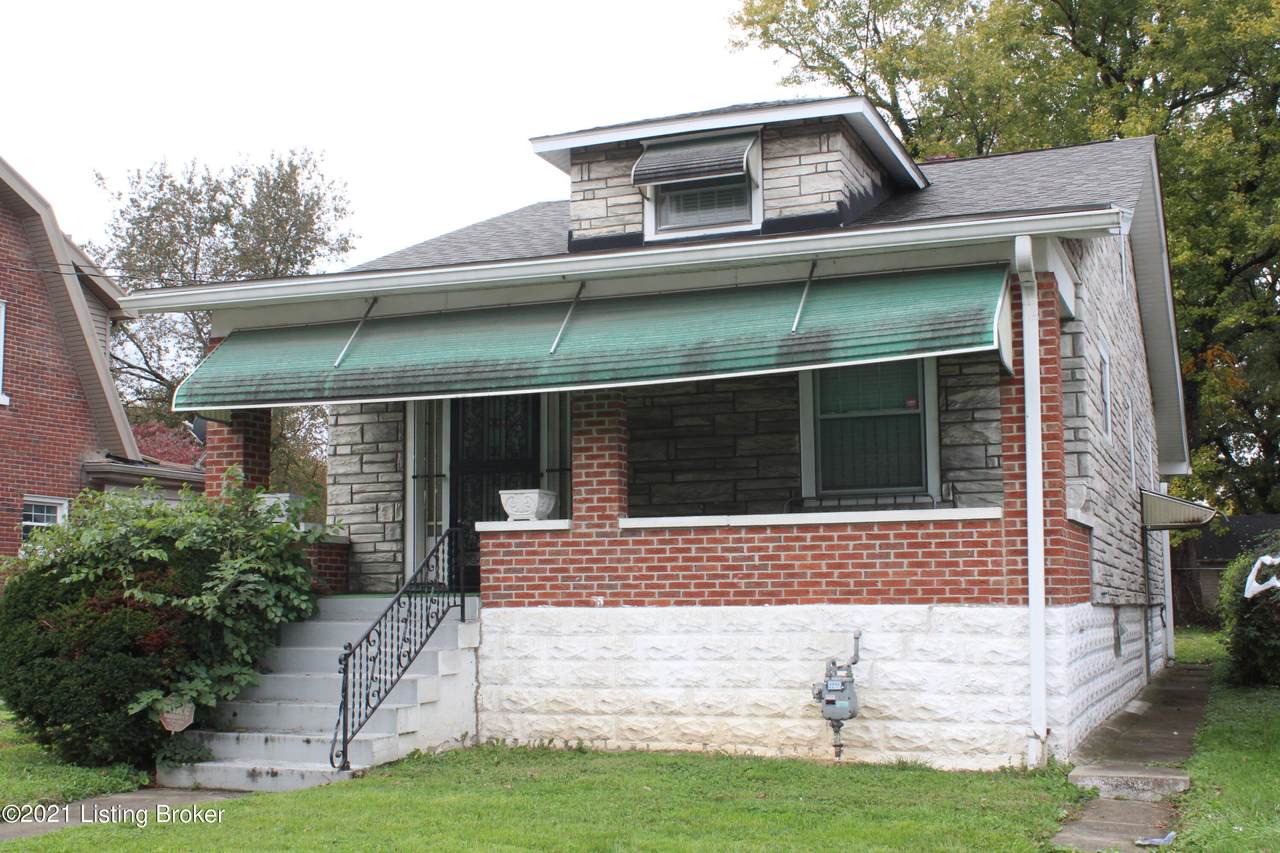 1138 Cecil Ave - Photo 1
