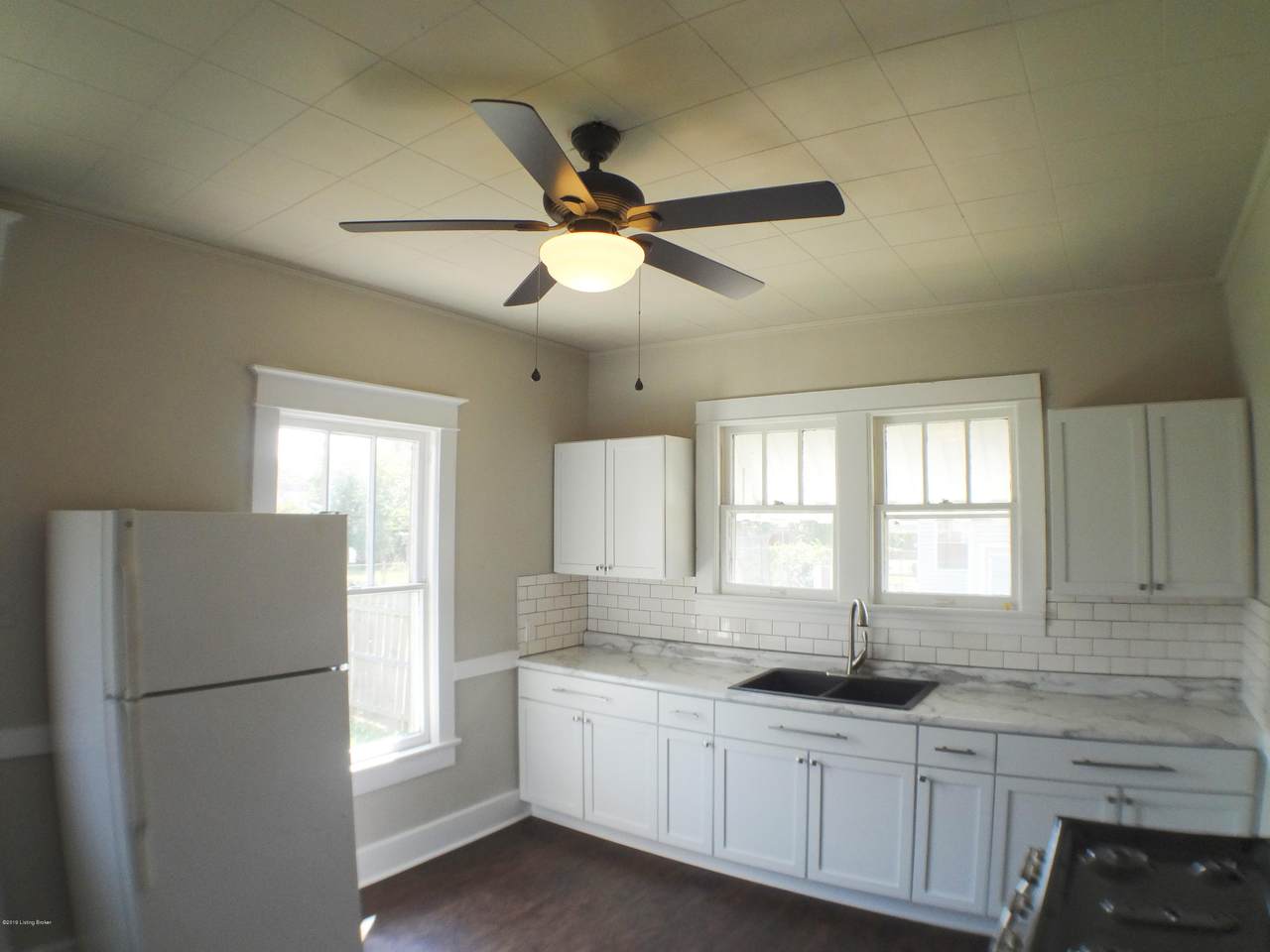 630 Barbee Ave - Photo 1