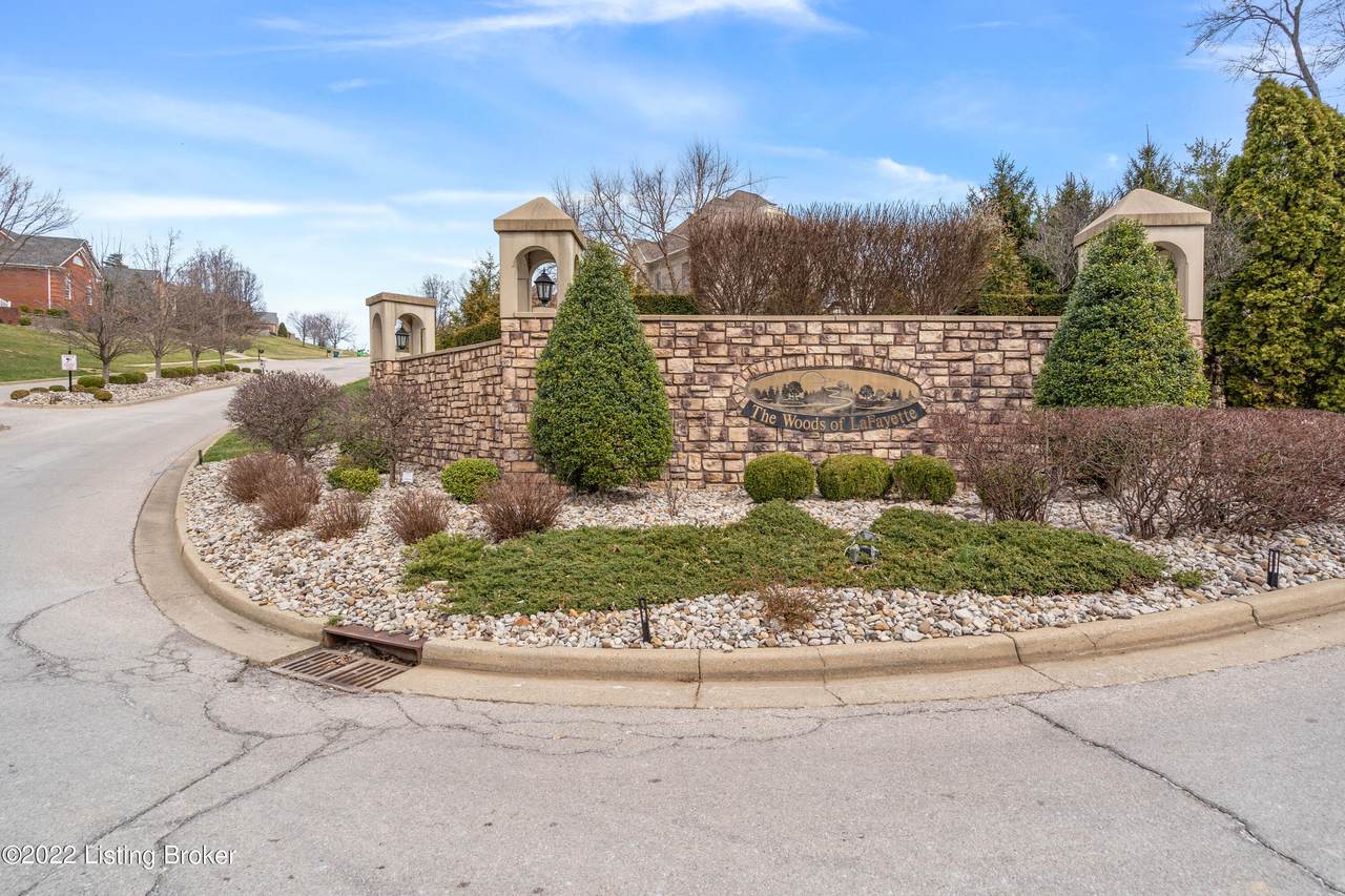 3596 Lafayette Pkwy - Photo 1