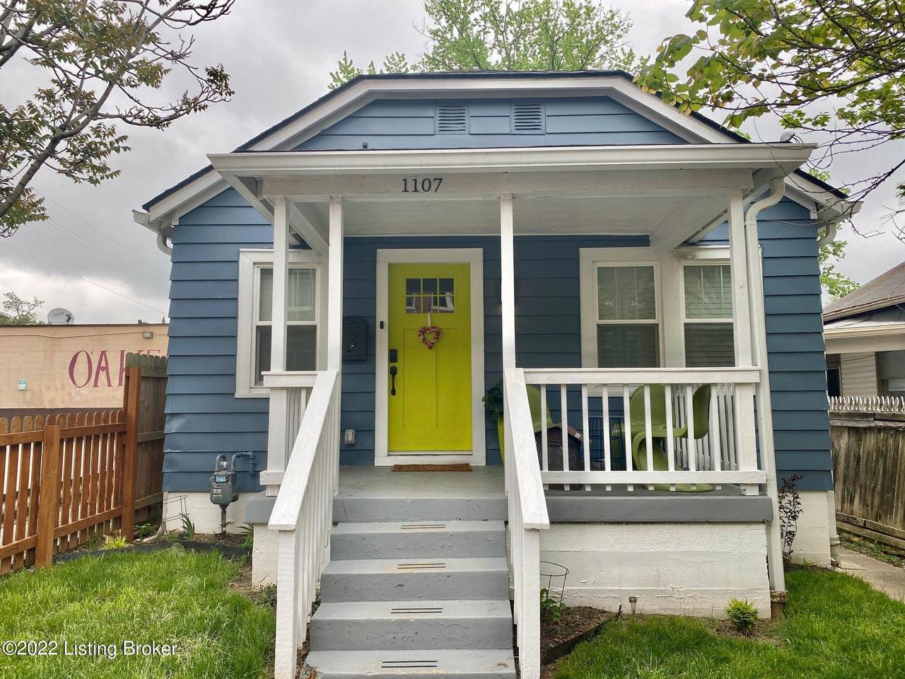 1107 Reutlinger Ave - Photo 1