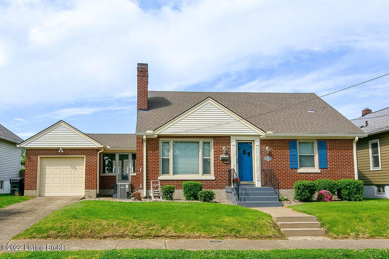 2344 Alexander Ave - Photo 1