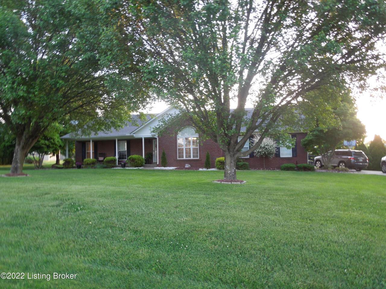 35 Stoneview Ct - Photo 1
