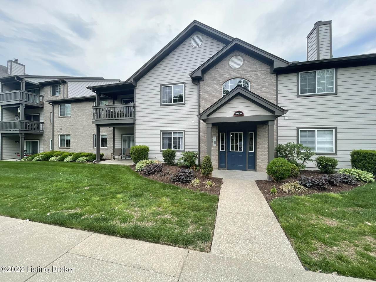 10500 Southern Meadows Dr - Photo 1