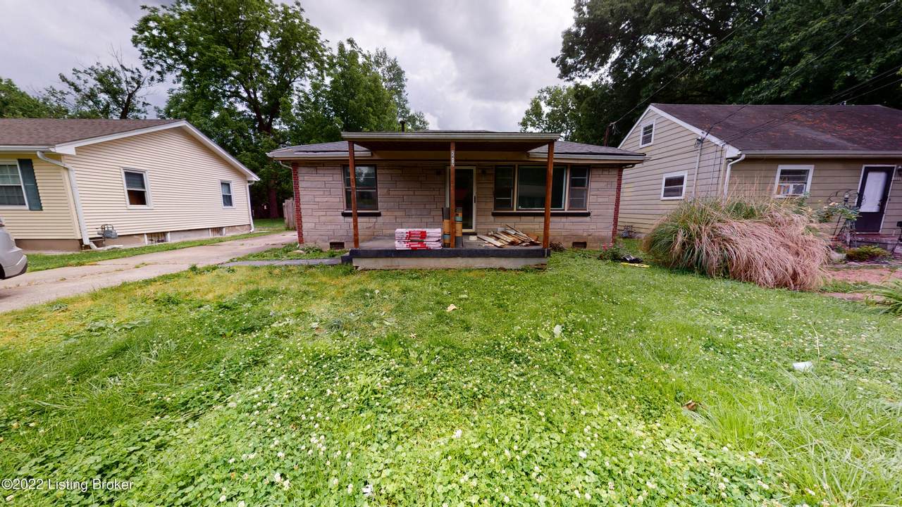 2412 Lamar Ave - Photo 1