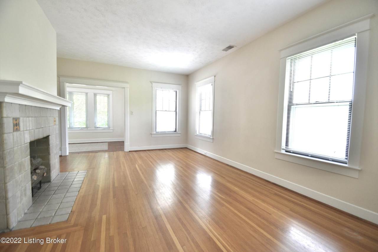 1867 Douglass Blvd - Photo 1