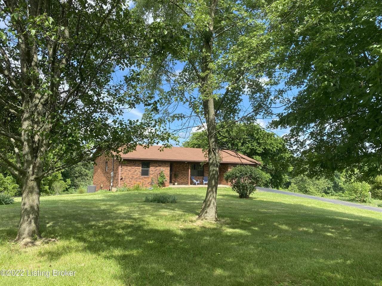 300 Rock Ridge Rd - Photo 1