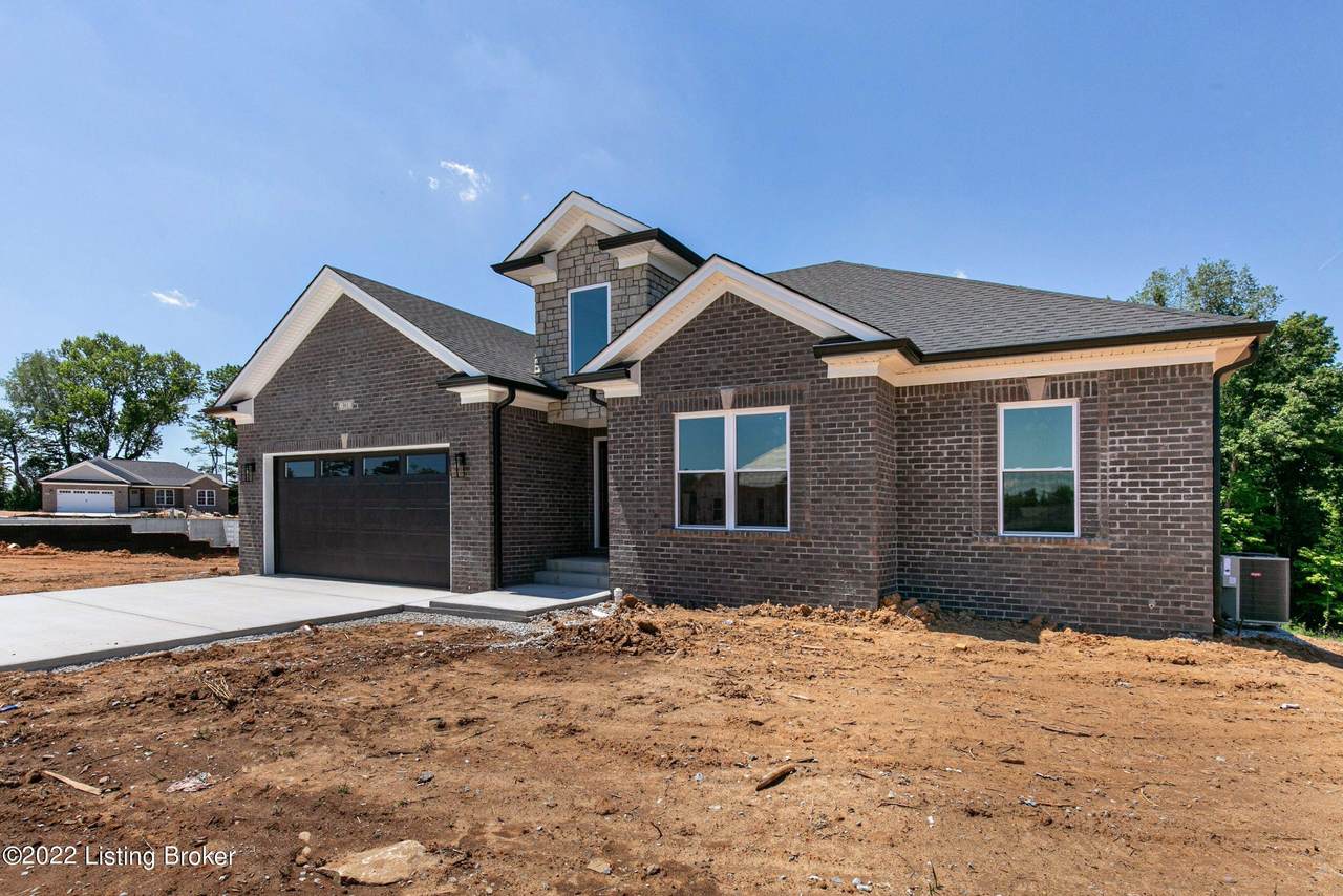 361 Williamsburg Dr - Photo 1