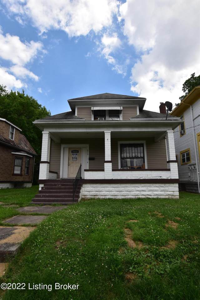 679 39th St - Photo 1
