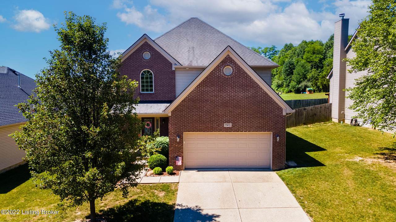 17413 Westbury Dr - Photo 1