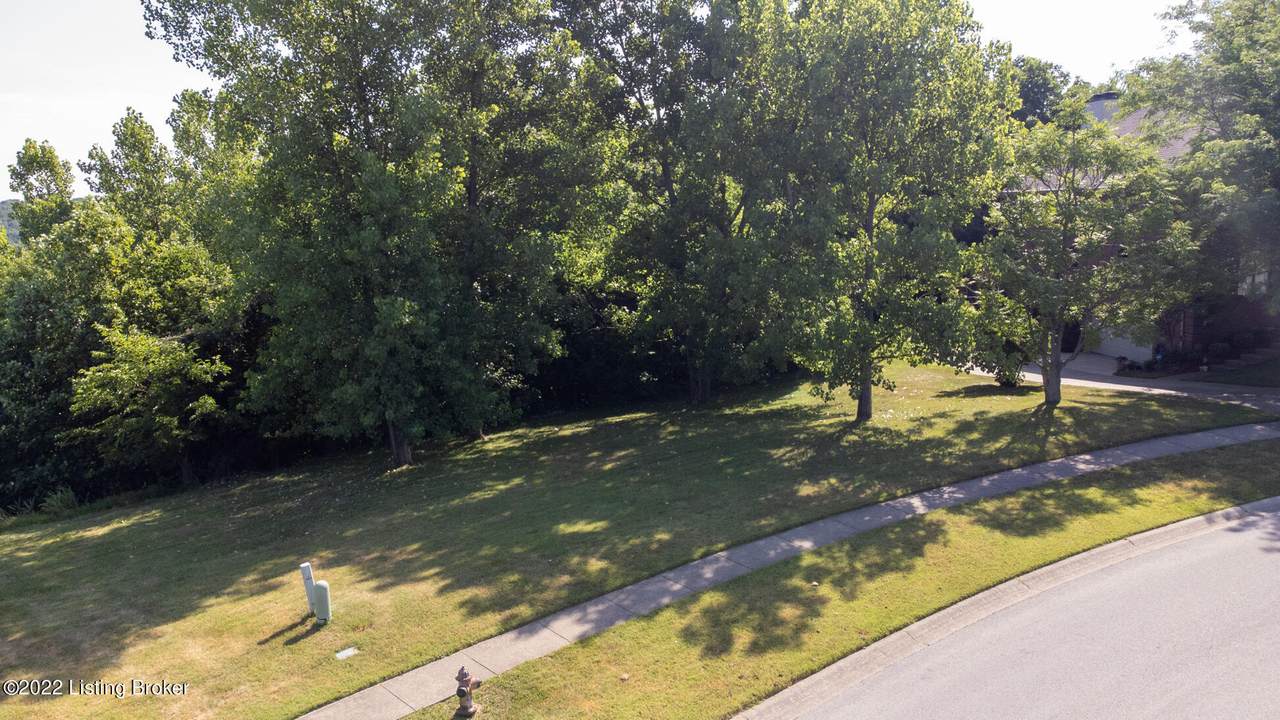 2009 Hillcircle Rd - Photo 1