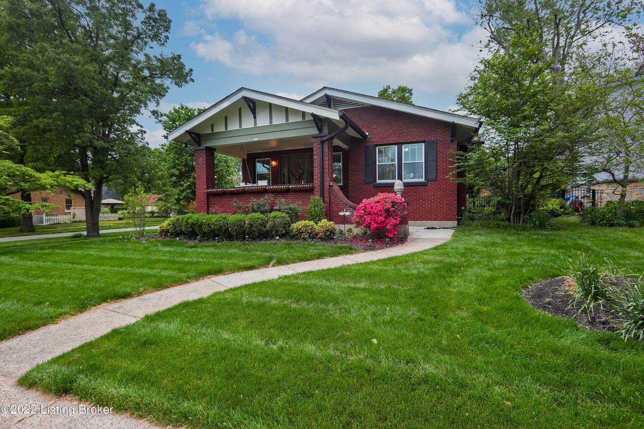 2319 Strathmoor Blvd - Photo 1