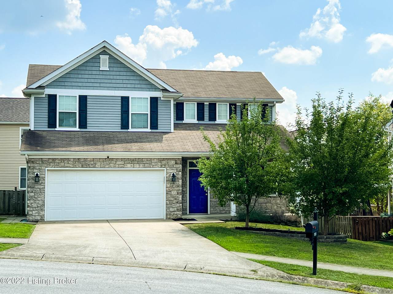 918 Kingston Ct - Photo 1