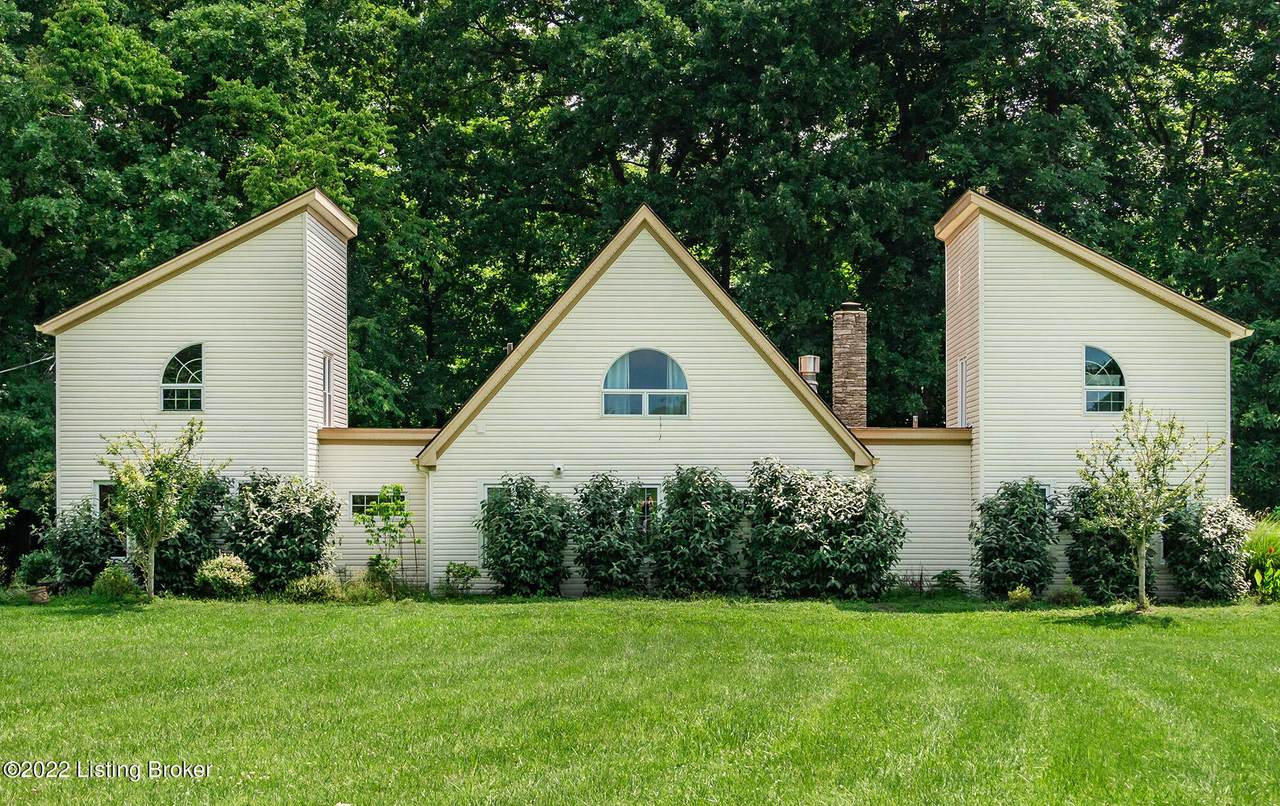3905 Hambletonian Rd - Photo 1