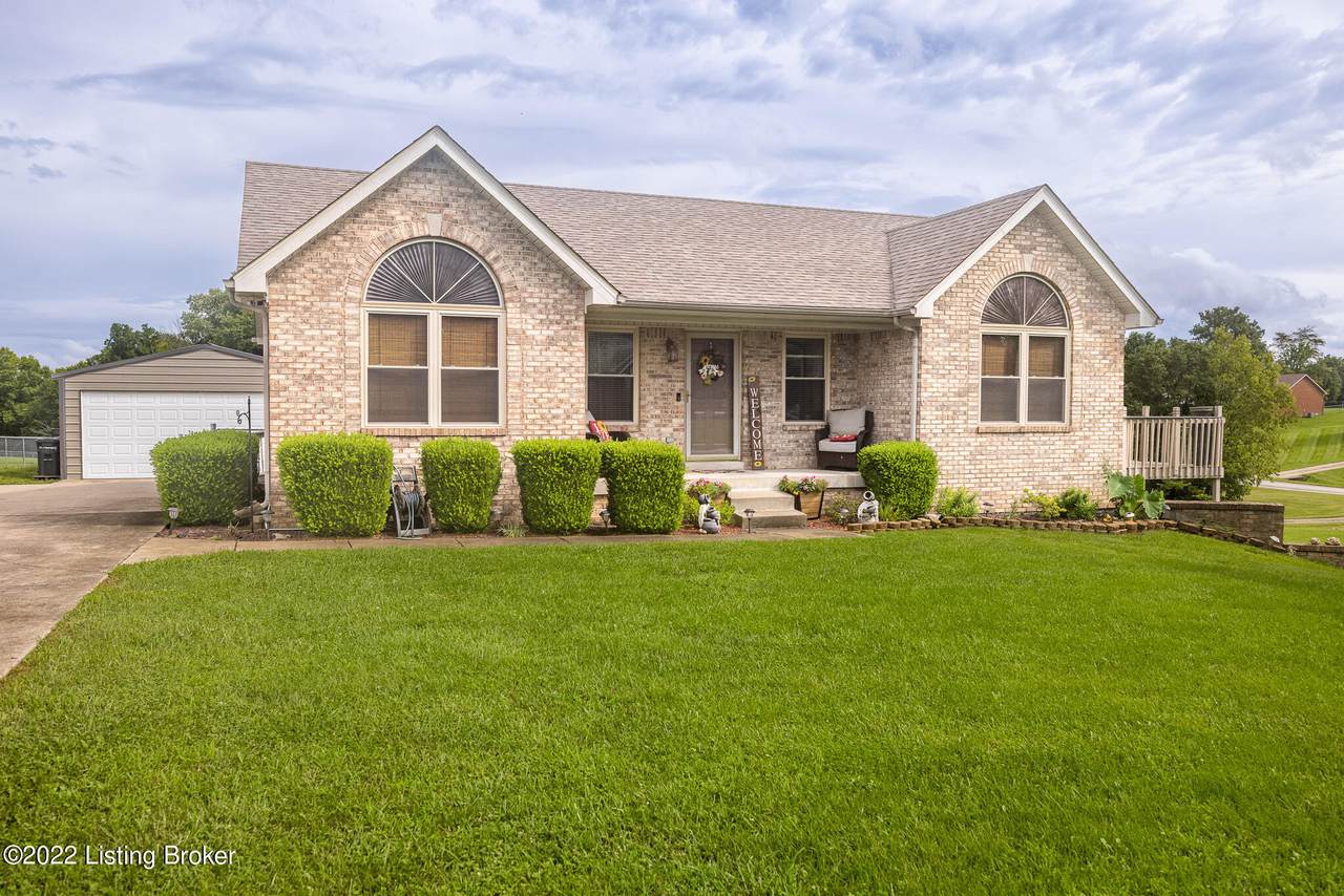 1031 Walnut Creek Dr - Photo 1