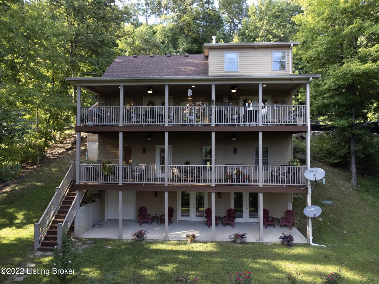 525 Riverbend Rd - Photo 1
