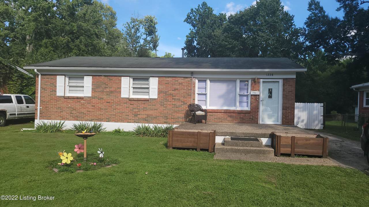 1228 Dahl Rd - Photo 1