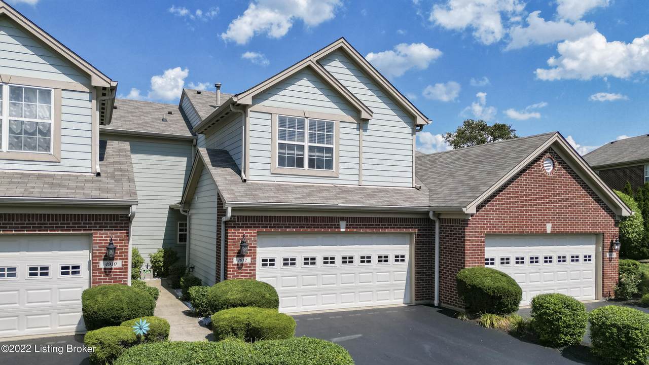 4912 Merton Square - Photo 1