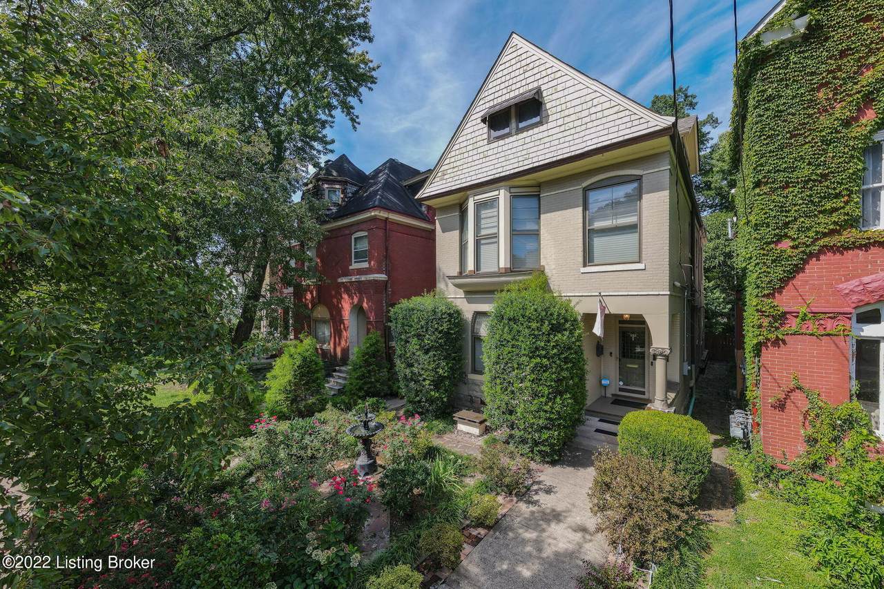 1322 1st St - Photo 1