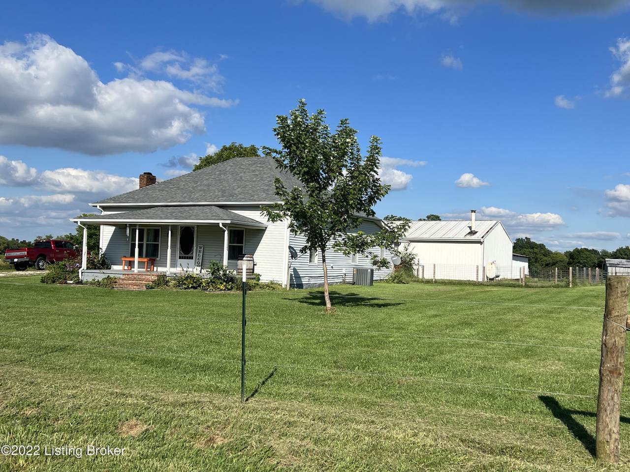 504 Mount Carmel Rd - Photo 1