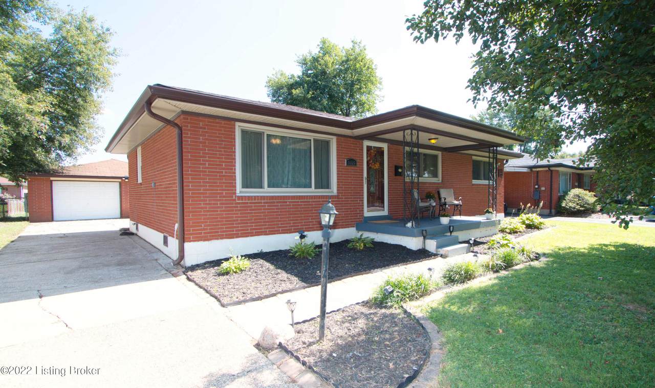8005 Canna Dr - Photo 1