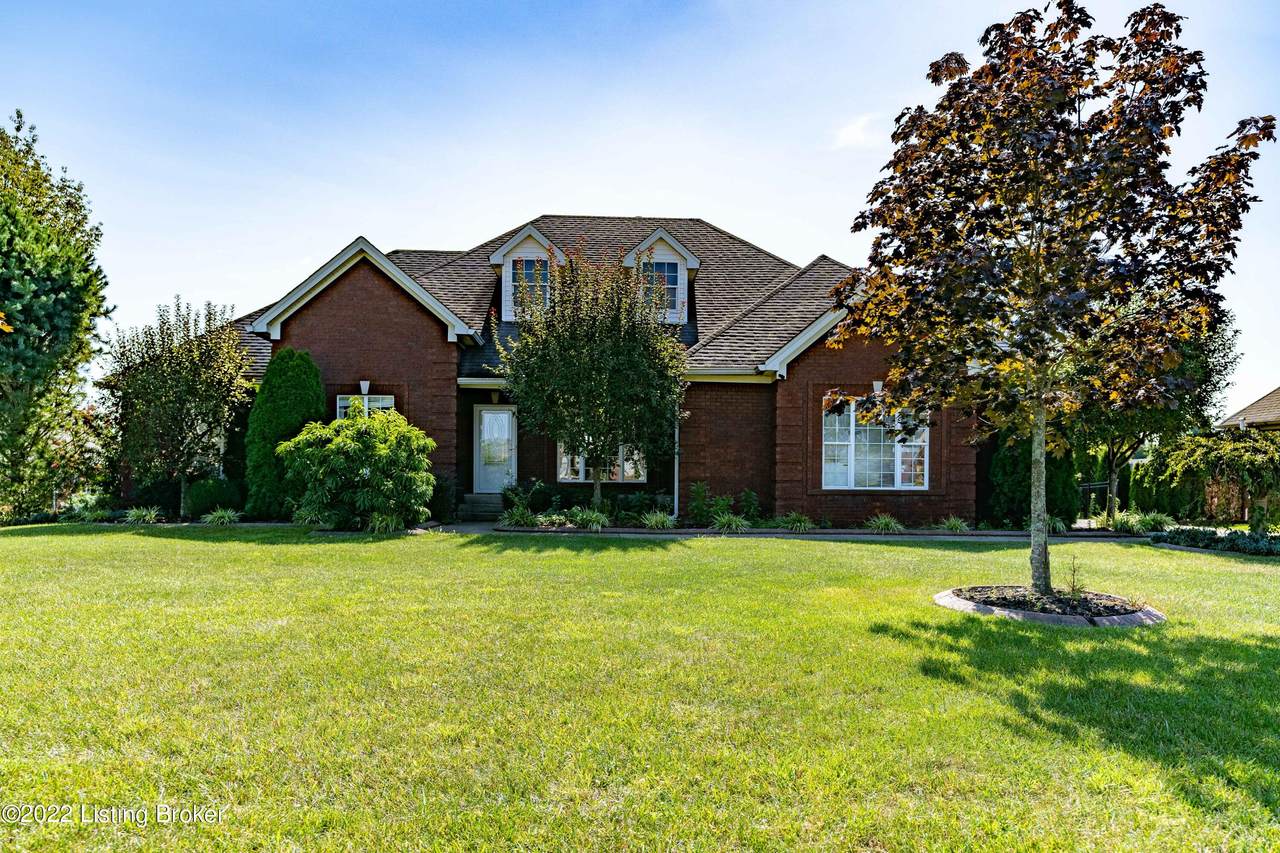 320 Woodland Pass - Photo 1