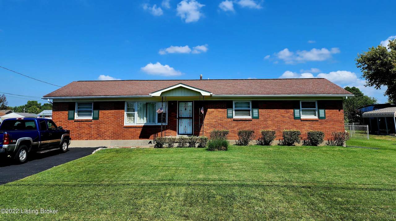 1520 Hillview Blvd - Photo 1