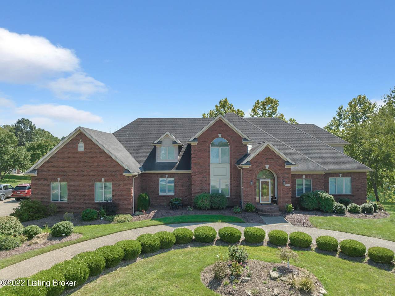 1003 Willow Creek Ct - Photo 1