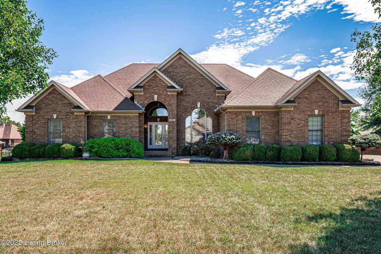 204 Woodland Pass - Photo 1