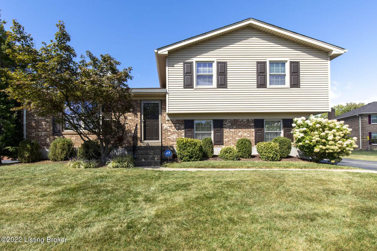 8103 Rosswood Ct - Photo 1