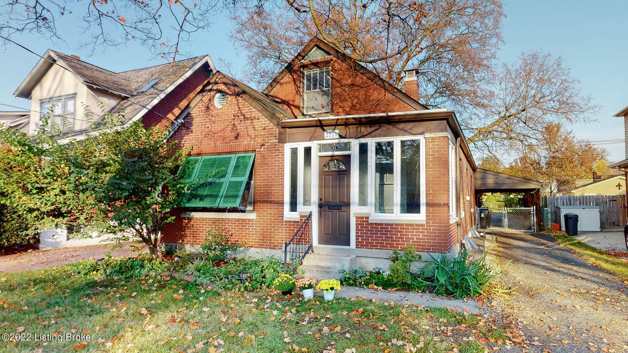 2225 Hawthorne Ave - Photo 1