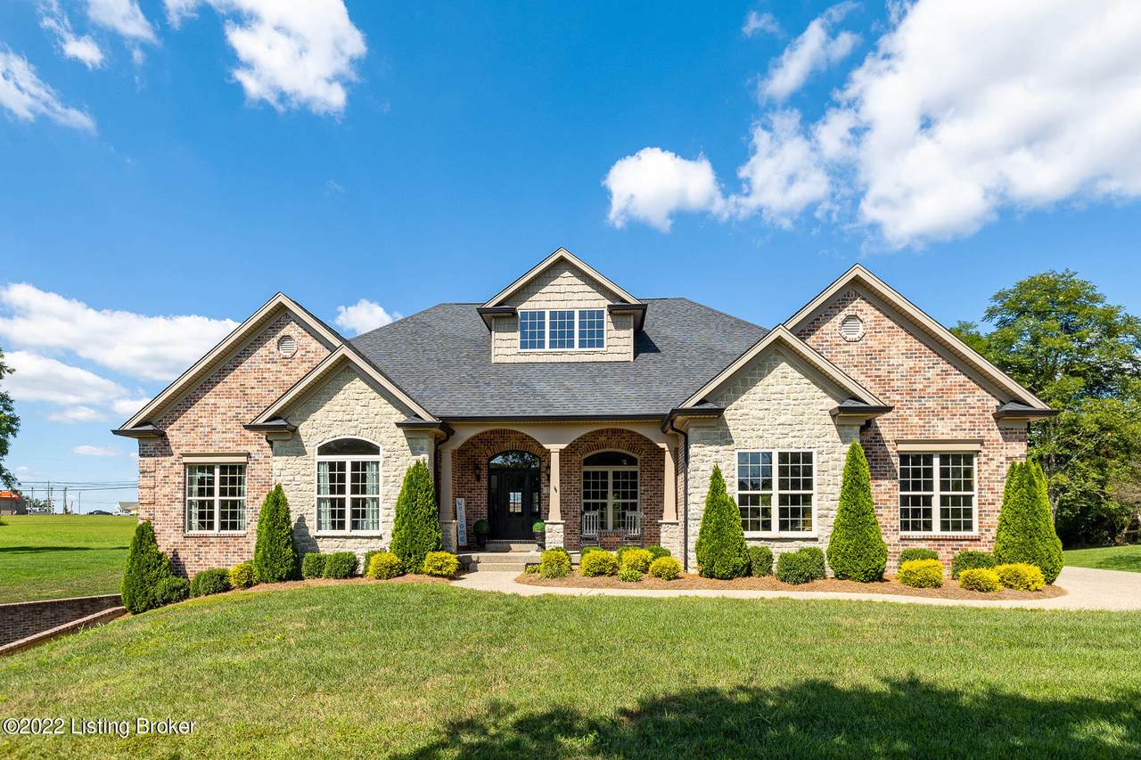 330 Twelve Oaks Dr - Photo 1