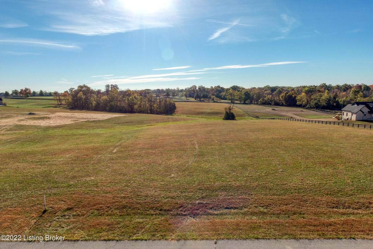 14 A Scenic Ct - Photo 1