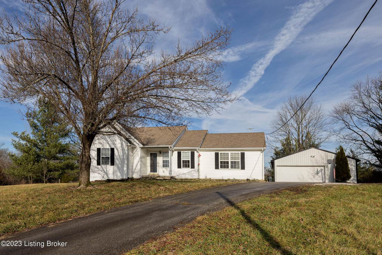 1086 Martini Ln - Photo 1