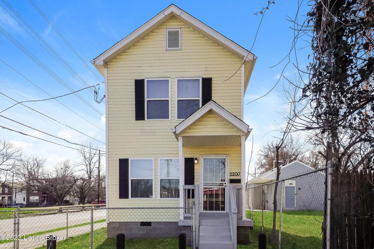 2200 Green Alley - Photo 1