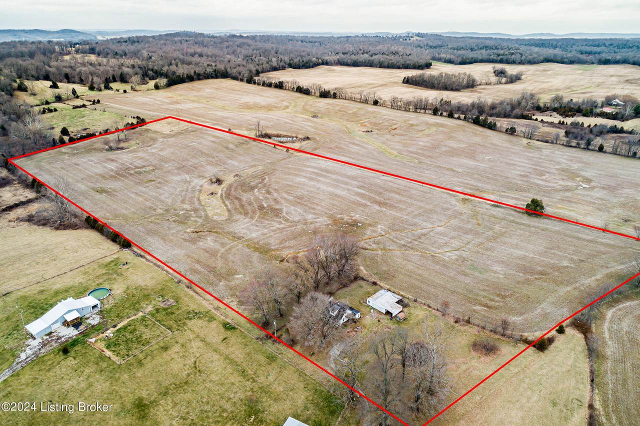 9011 Highway 333 - Photo 1