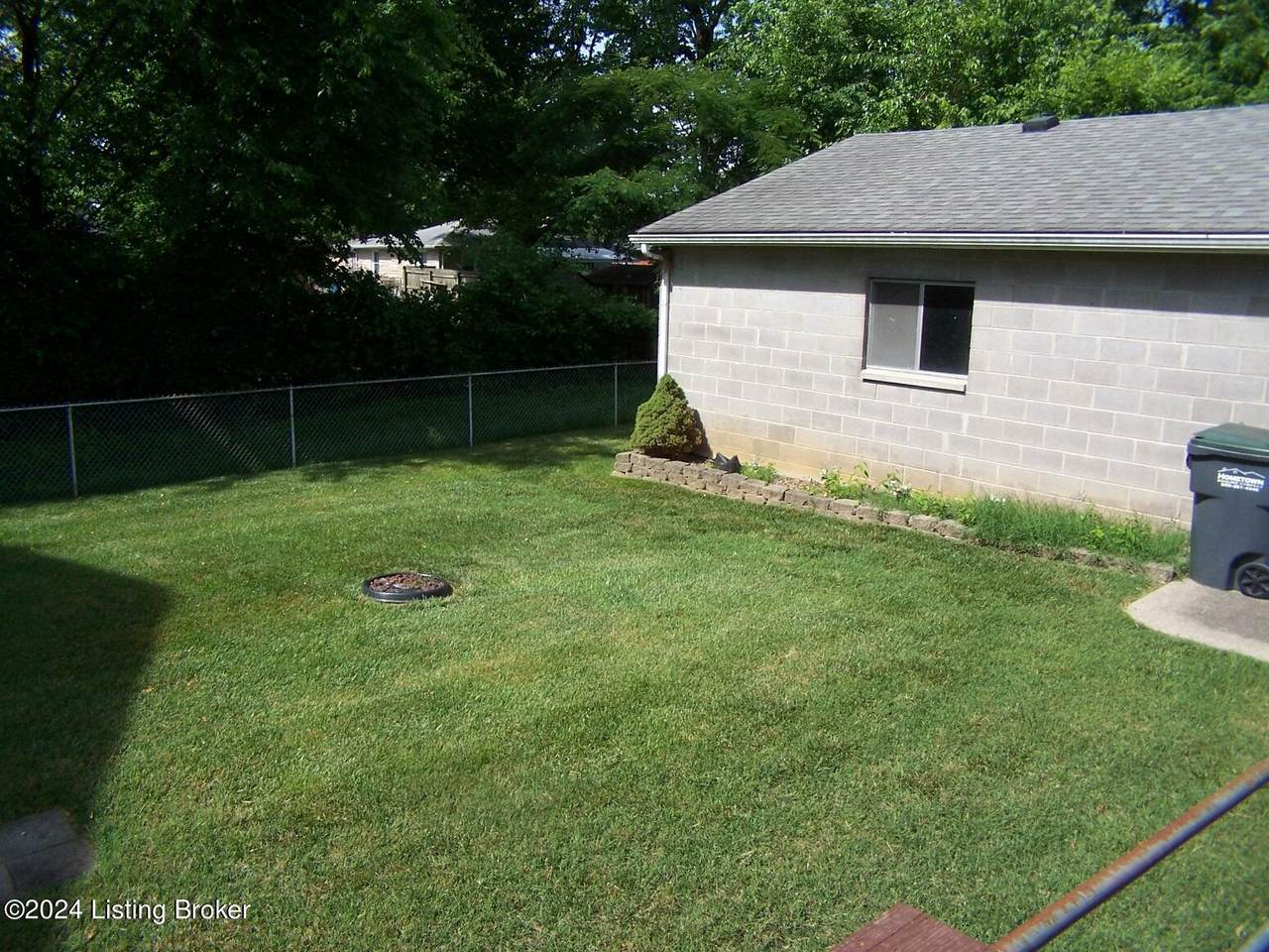 https://bt-photos.global.ssl.fastly.net/louisville/1280_boomver_1_1662298-2.jpg