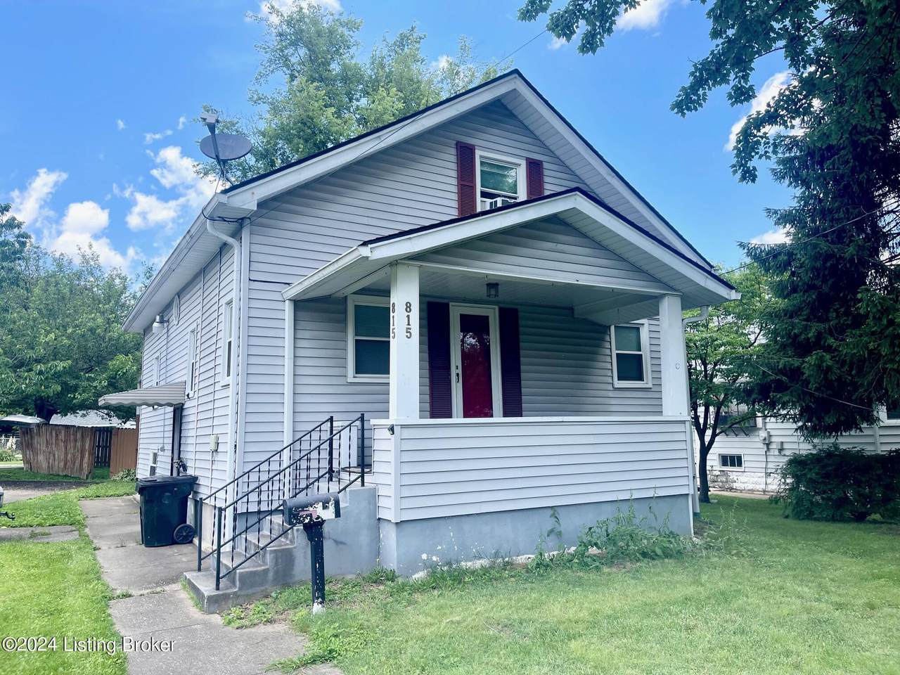 815 Inverness Ave - Photo 1