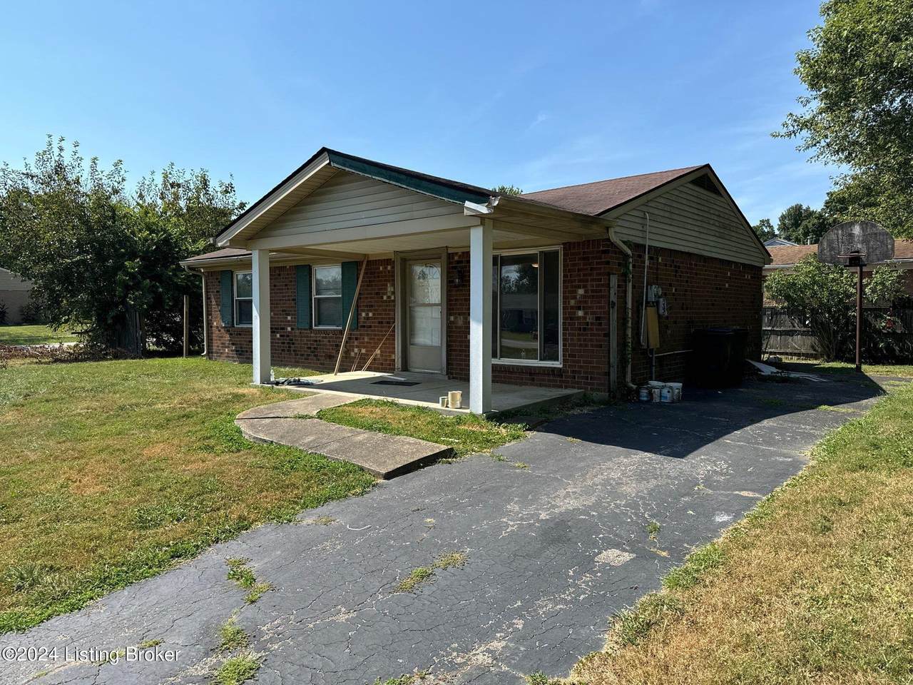 530 Blue Jay Rd - Photo 1