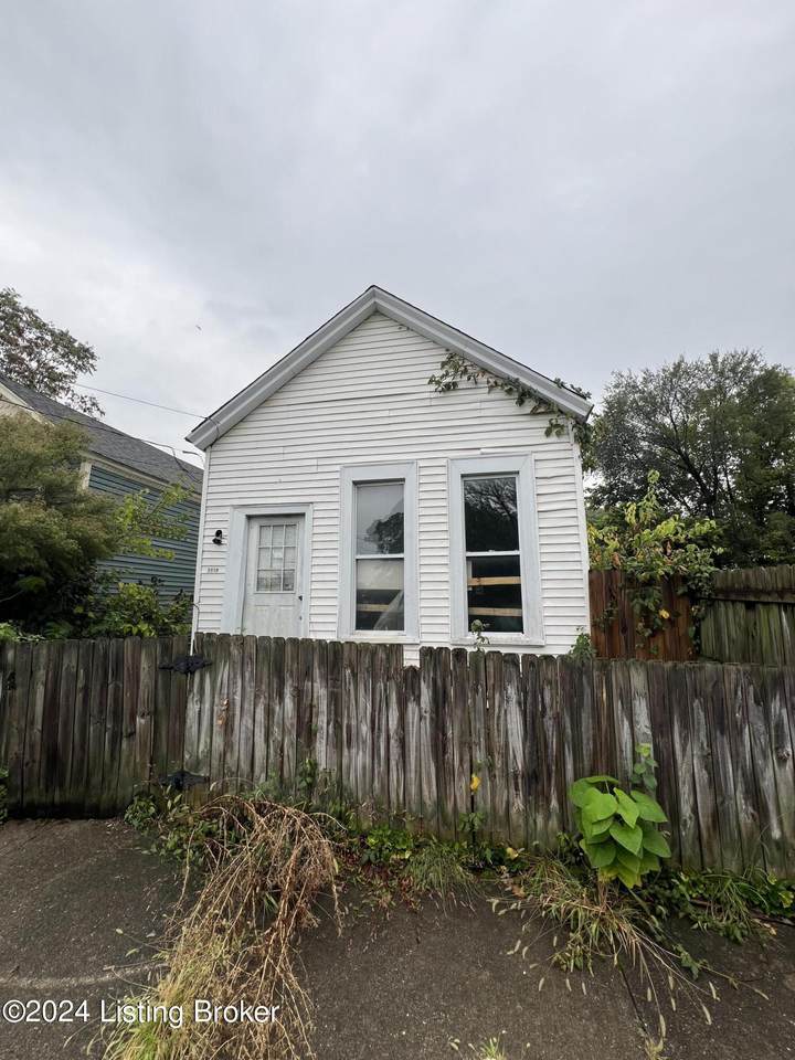 1016 Hamilton Ave - Photo 1