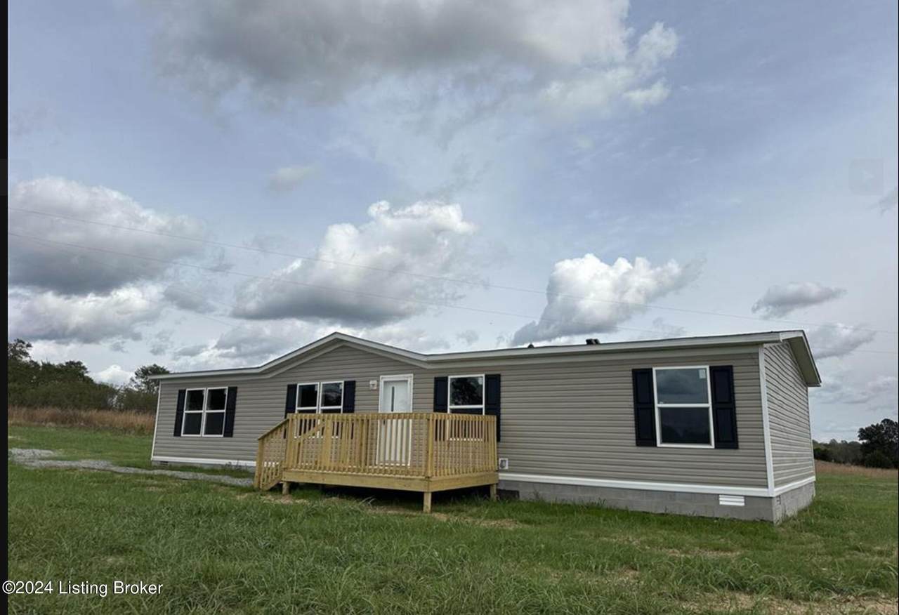 580 Webster Rd - Photo 1
