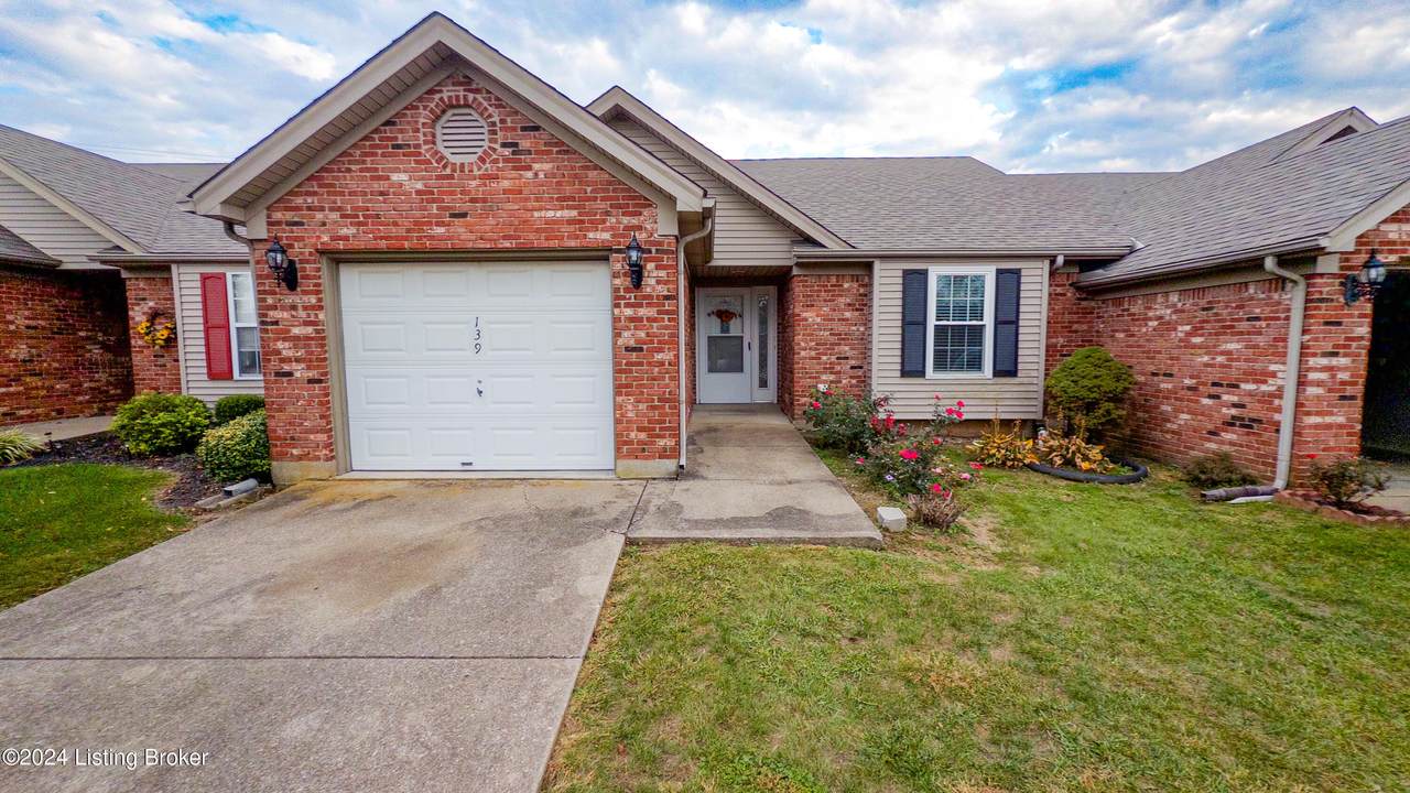 139 Bradford Pl - Photo 1