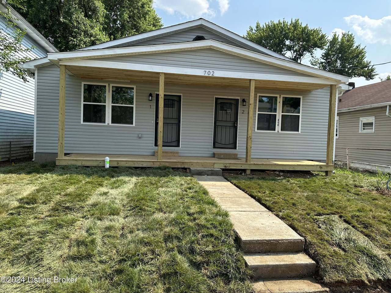 702 M St - Photo 1