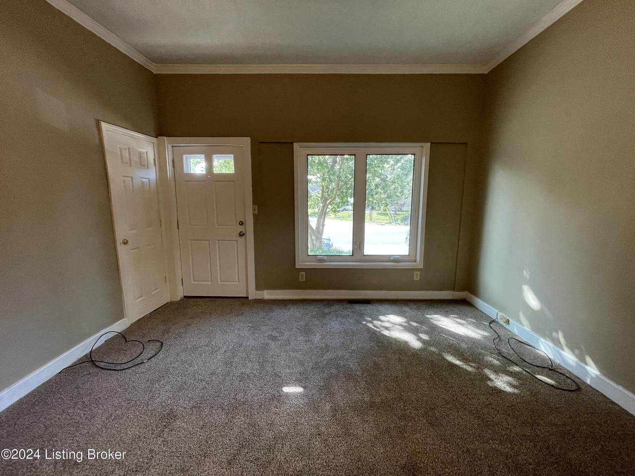 2039 Shelby St - Photo 1