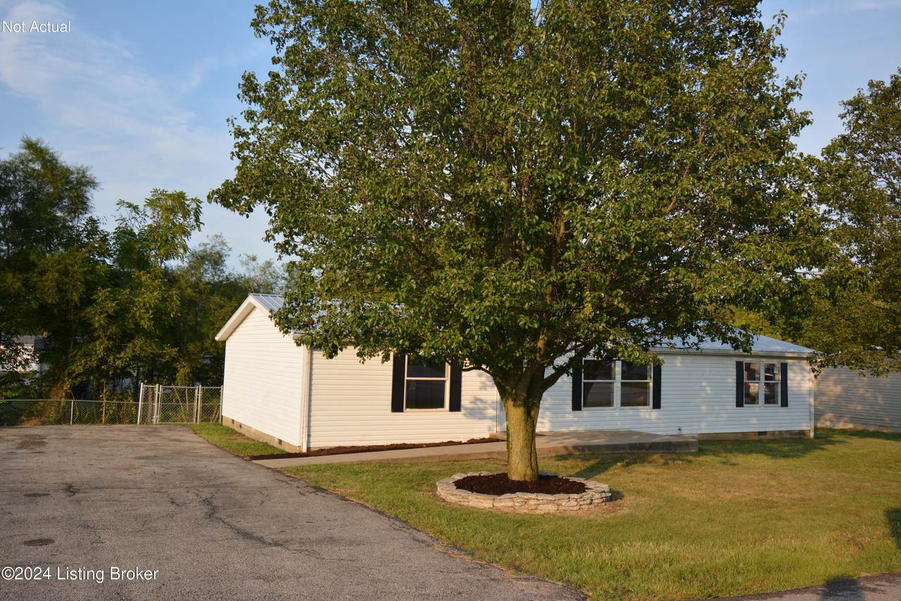 22 Edward St - Photo 1