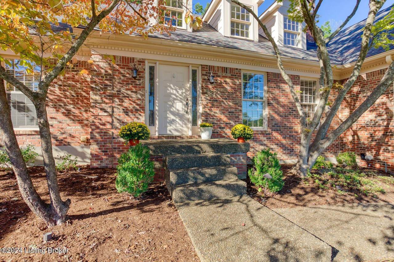 6817 Stone Hill Rd - Photo 1