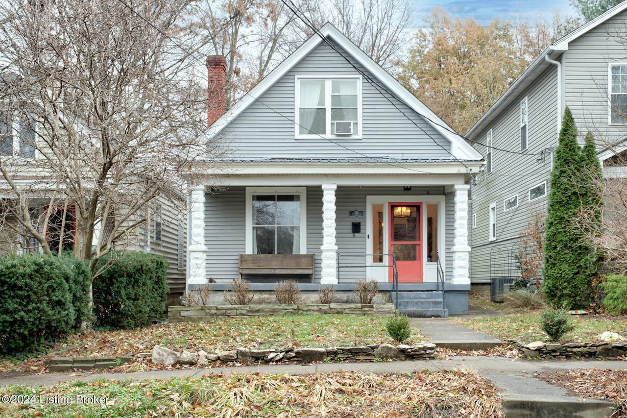 115 Birchwood Ave - Photo 1