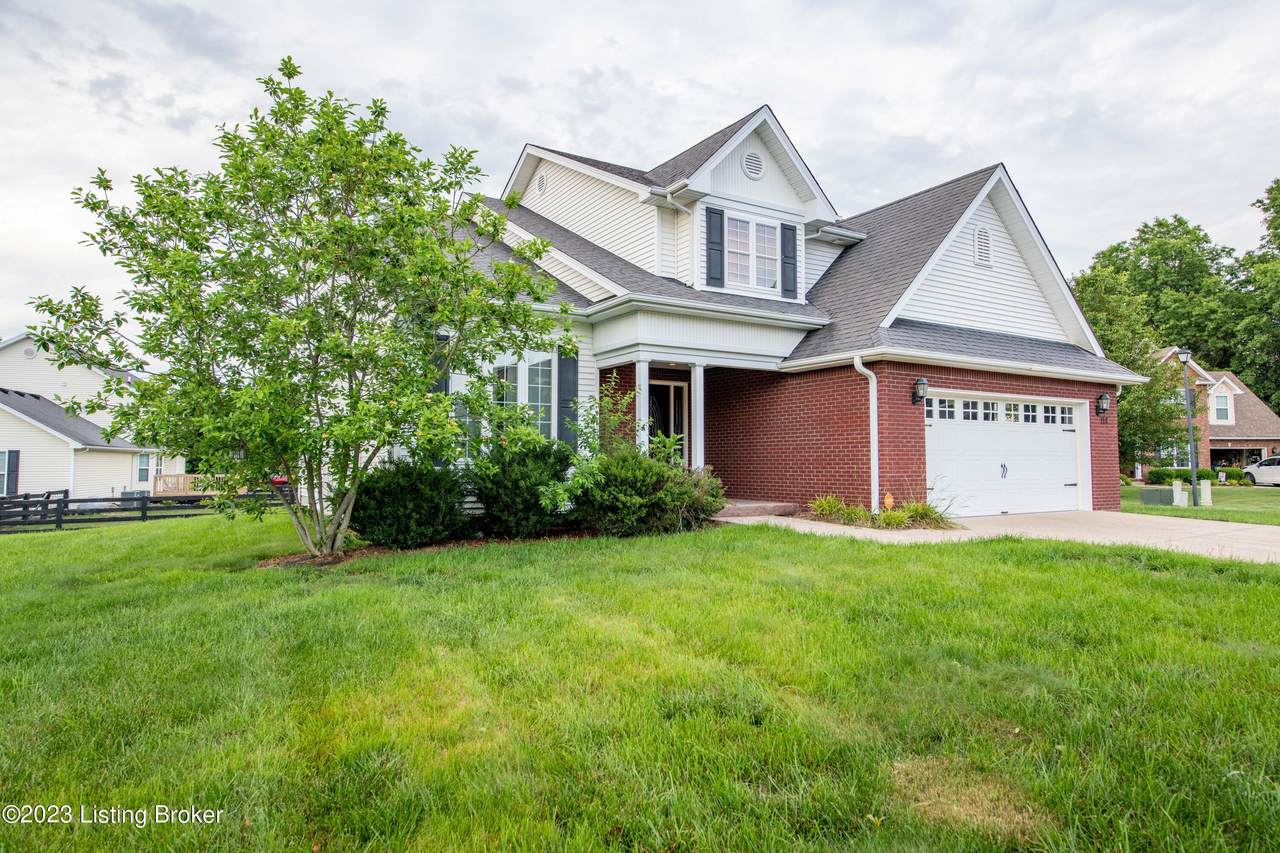 110 Mandarin Ct - Photo 1